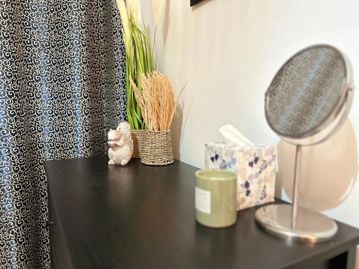 Rest Boutique Golders Green Лондон Екстериор снимка
